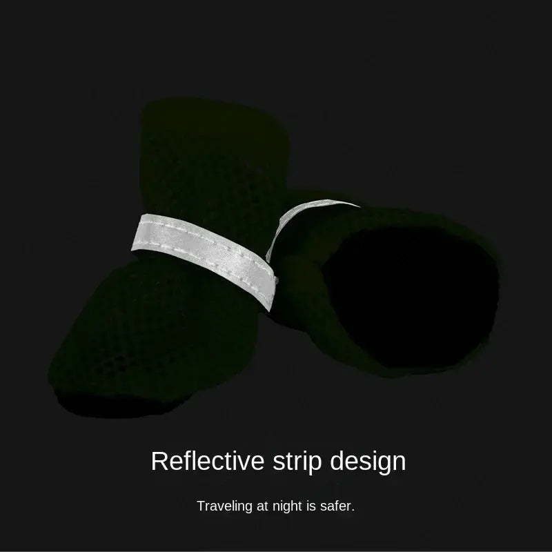 Breathable Anti-Slip Dog Puppy Poodle Shoes Set, New Pet Mesh Reflective Hollow Out Shoes, Thick Sole Non-Slip Wear Resistant, Small Medium Dogs Paws